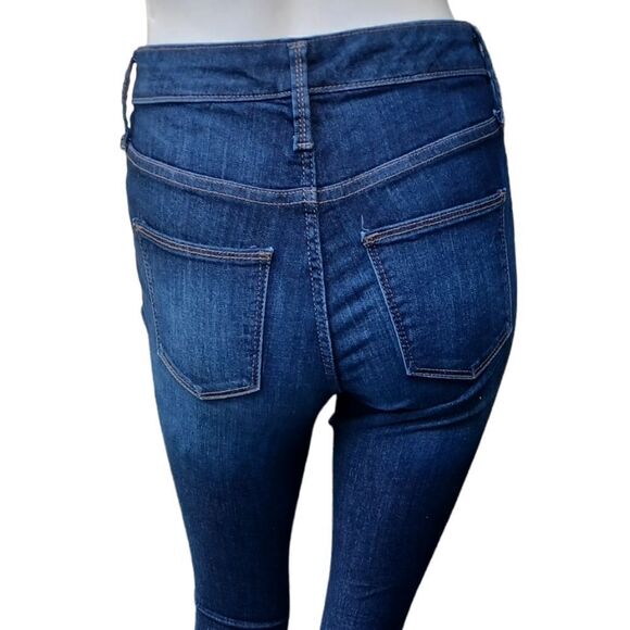 624320....Universal Thread Skinny Jeans Size 00/24R, 8" Rise - Picture 4 of 5